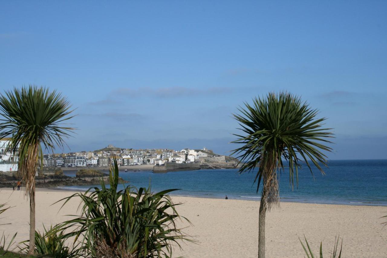 Coast Accommodation St Ives Esterno foto